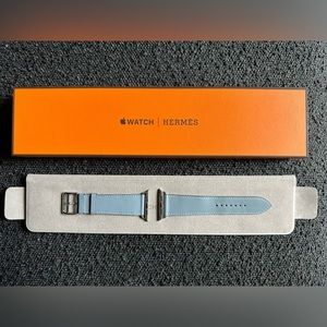 Hermes Apple Watch Band - Bleu Lin Single Tour Leather - 45mm